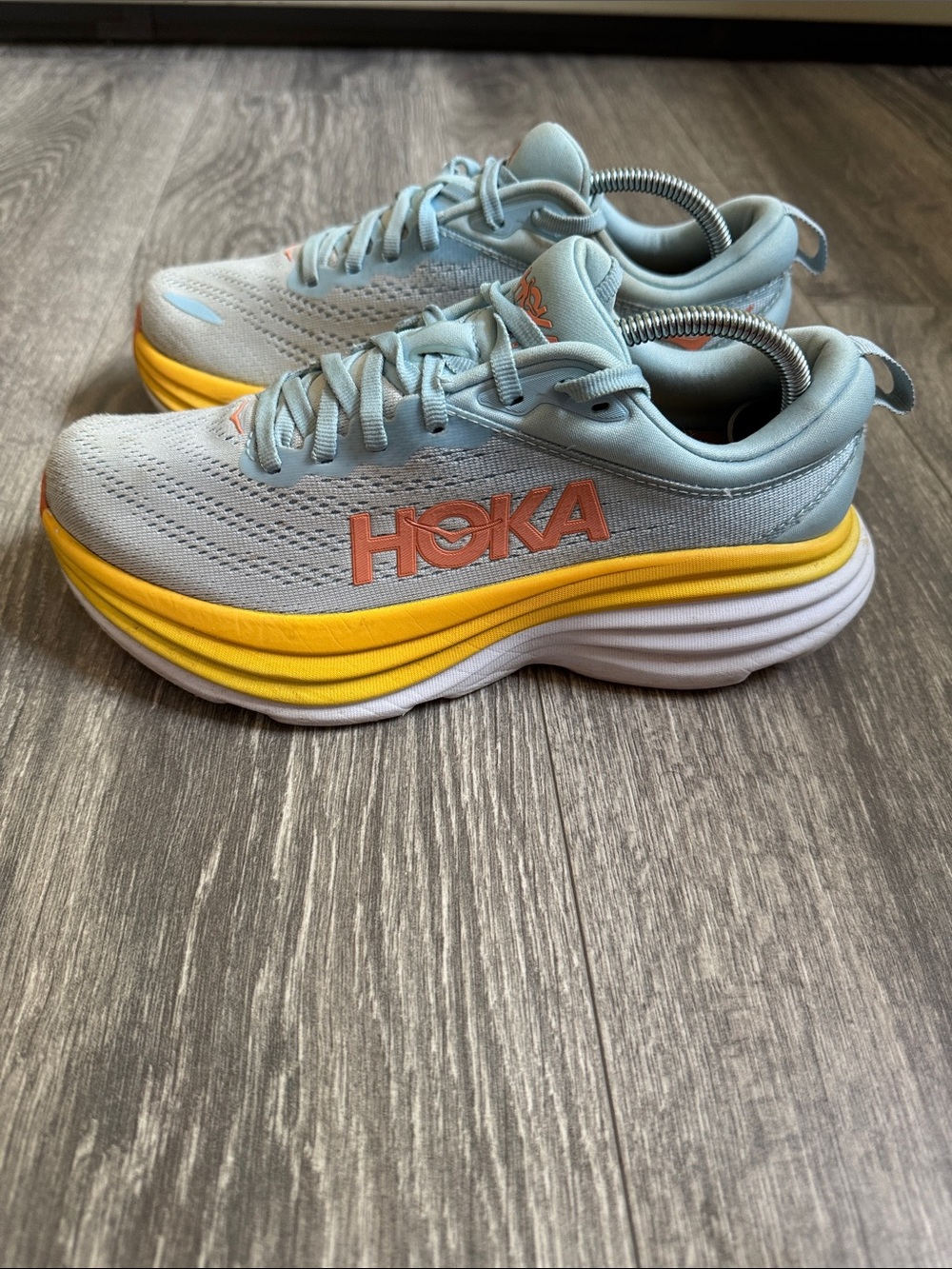 Hoka Bondi 8 Women's Pale Blue & Yellow Cushioned Running Shoes with Coral Logo - Picture 2 of 10